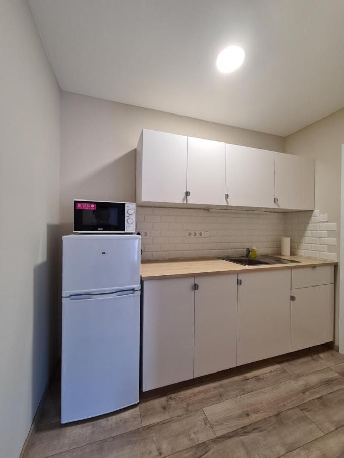 Oet Fenyo Apartmanhaz Siófok Exteriör bild