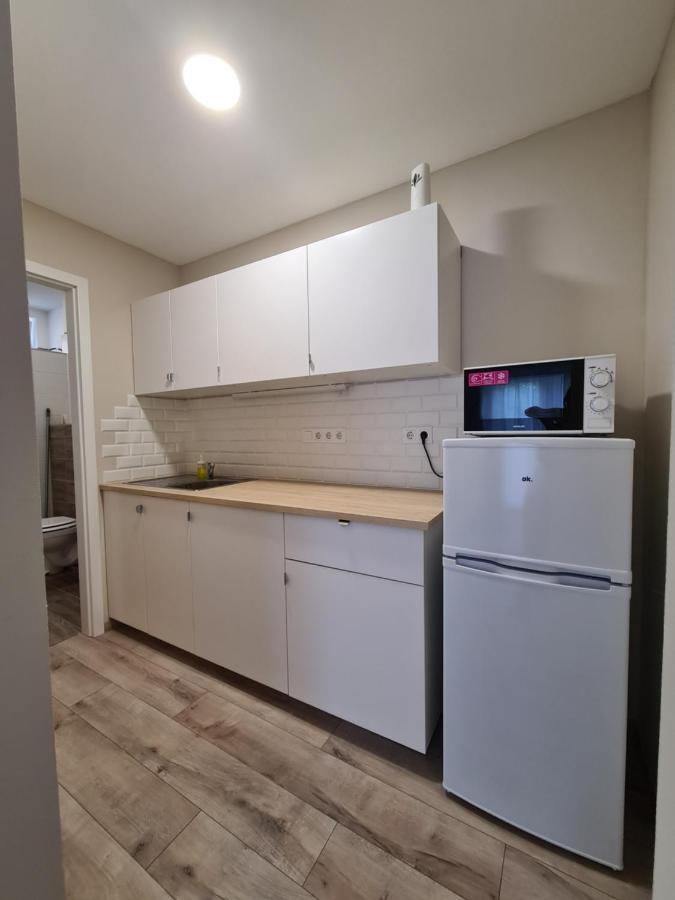 Oet Fenyo Apartmanhaz Siófok Exteriör bild