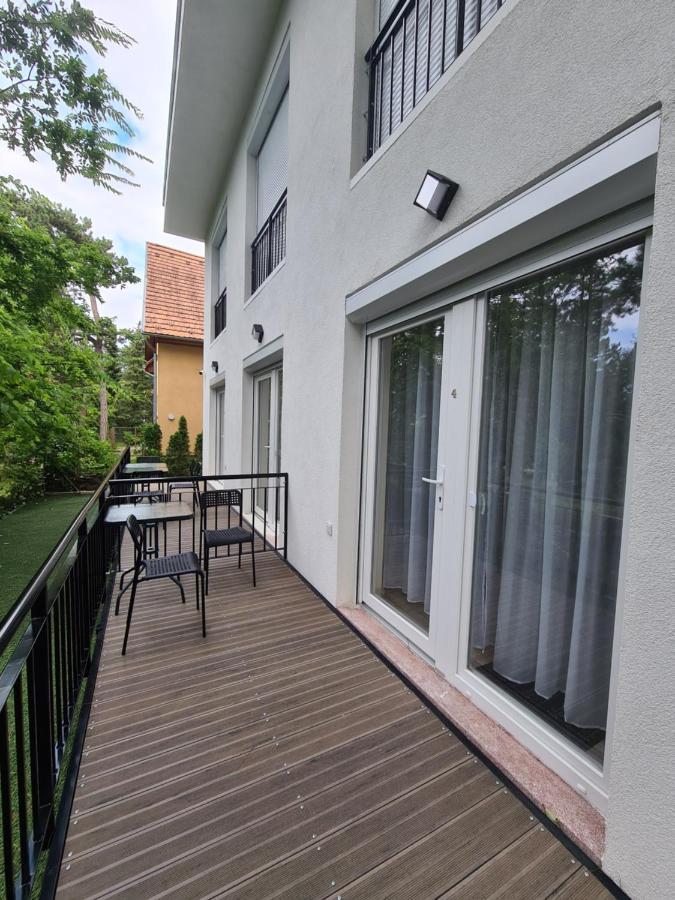 Oet Fenyo Apartmanhaz Siófok Exteriör bild