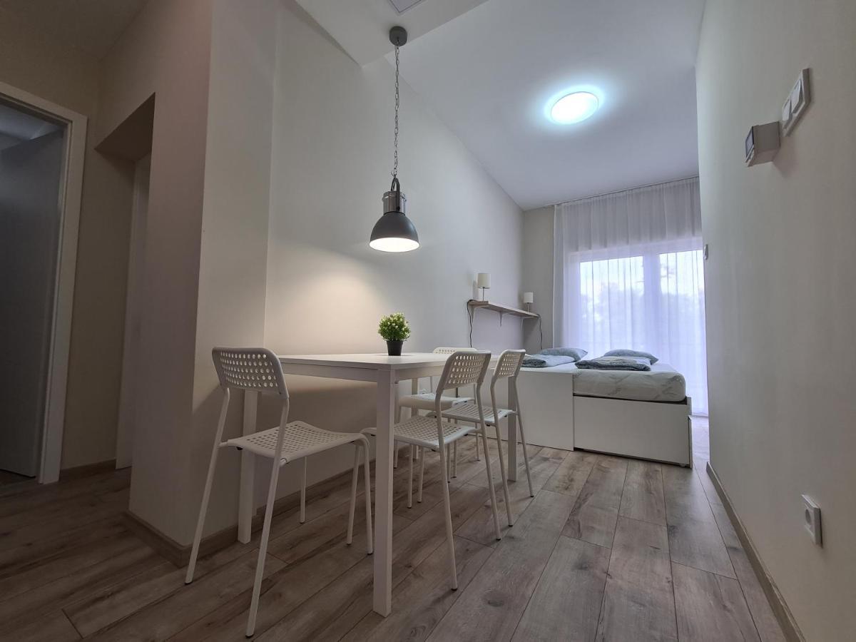 Oet Fenyo Apartmanhaz Siófok Exteriör bild
