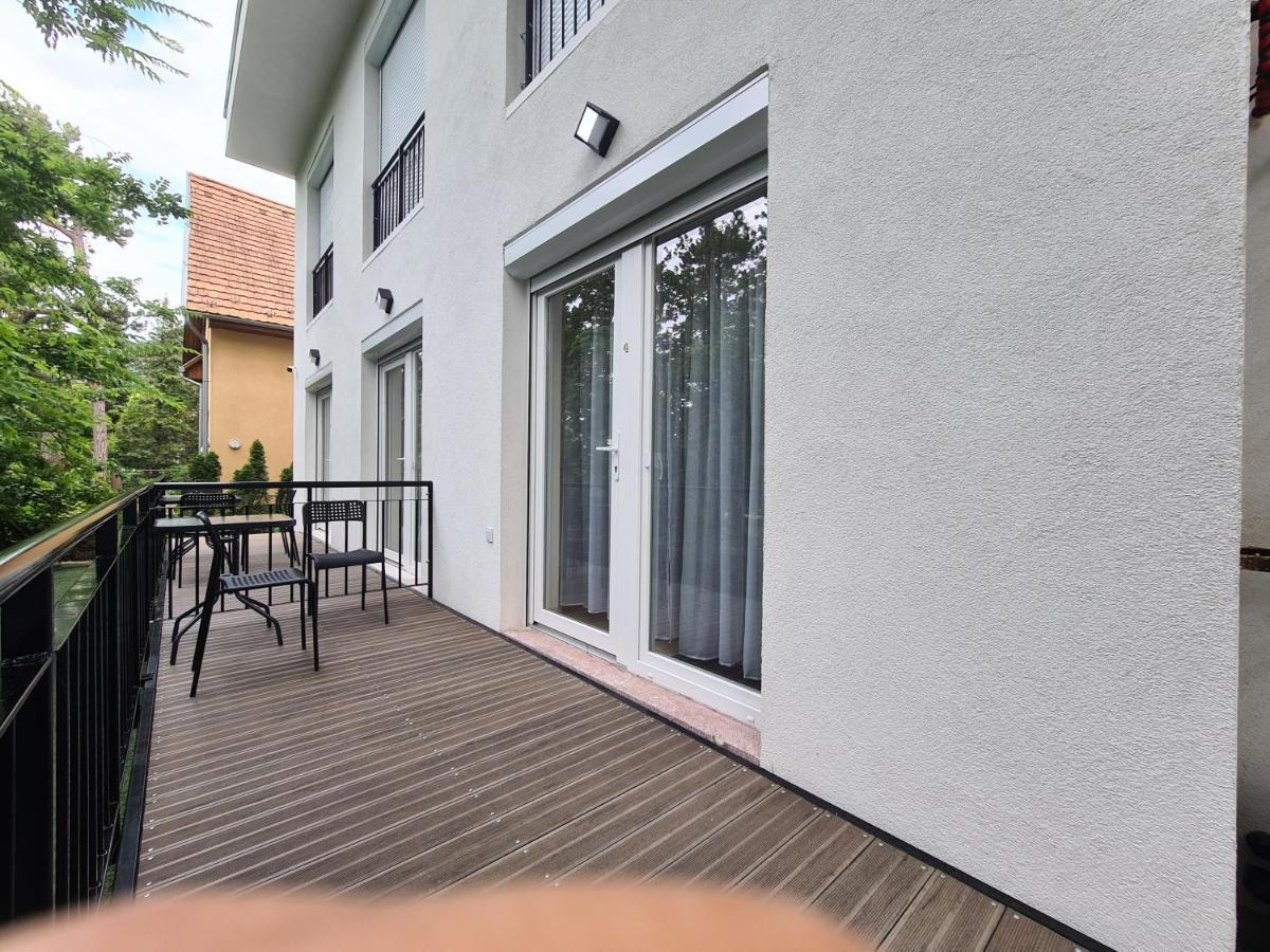 Oet Fenyo Apartmanhaz Siófok Exteriör bild