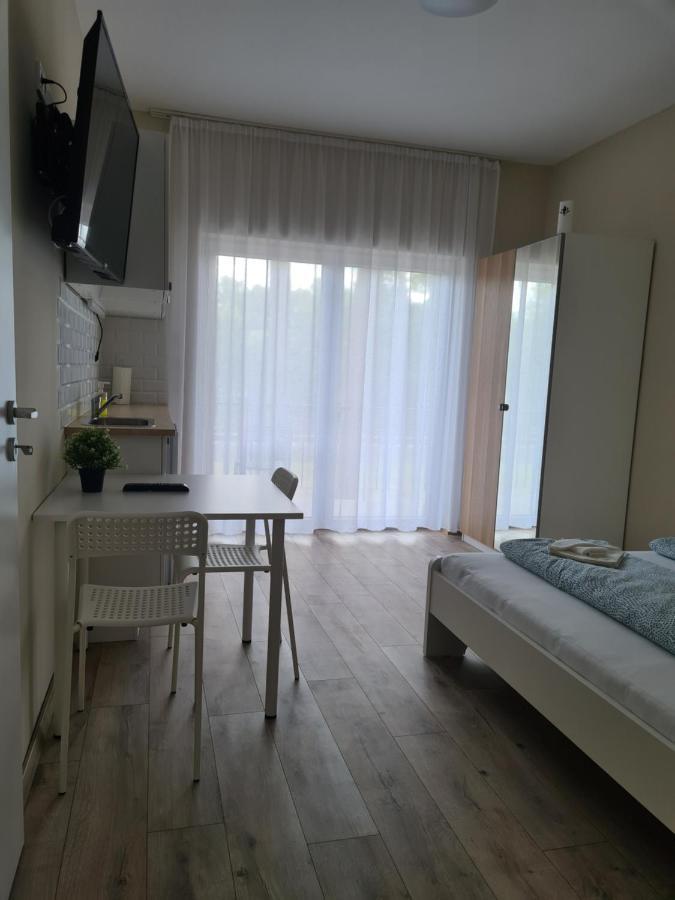 Oet Fenyo Apartmanhaz Siófok Exteriör bild