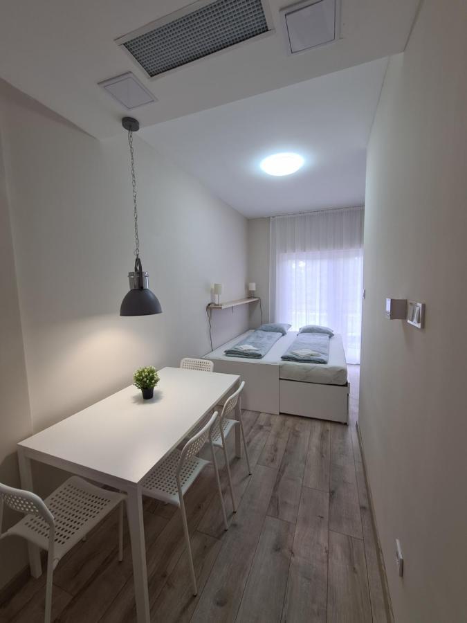 Oet Fenyo Apartmanhaz Siófok Exteriör bild